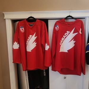 Combo Gretzky Lemieux jerseys